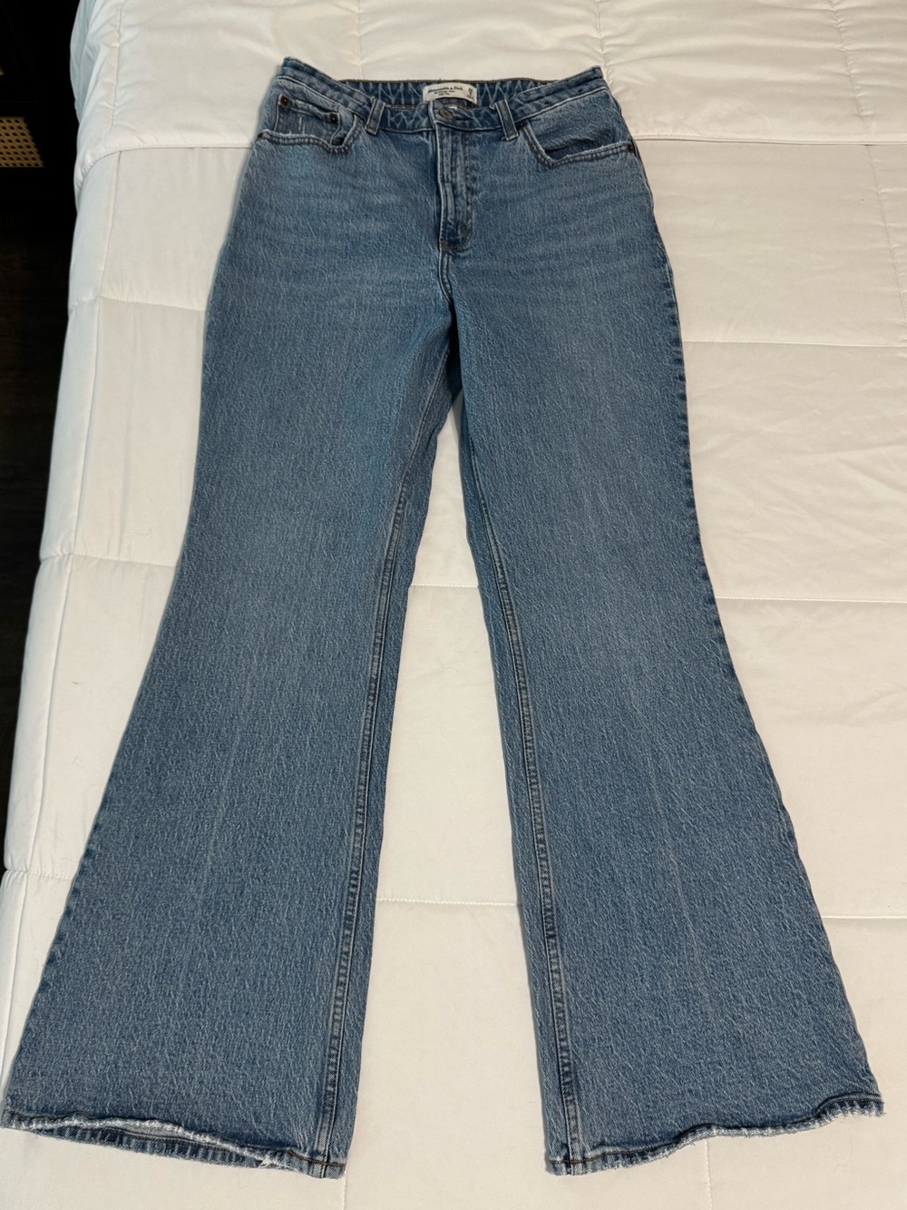 Abercrombie & Fitch The Vintage Flare High Rise Jeans, Size 29/8R Curve Love